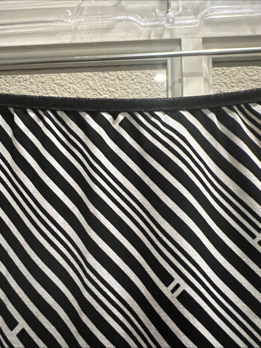Wrapper Black & White Diagonal Stripe A-Line Skirt Size Medium - Picture 4 of 7